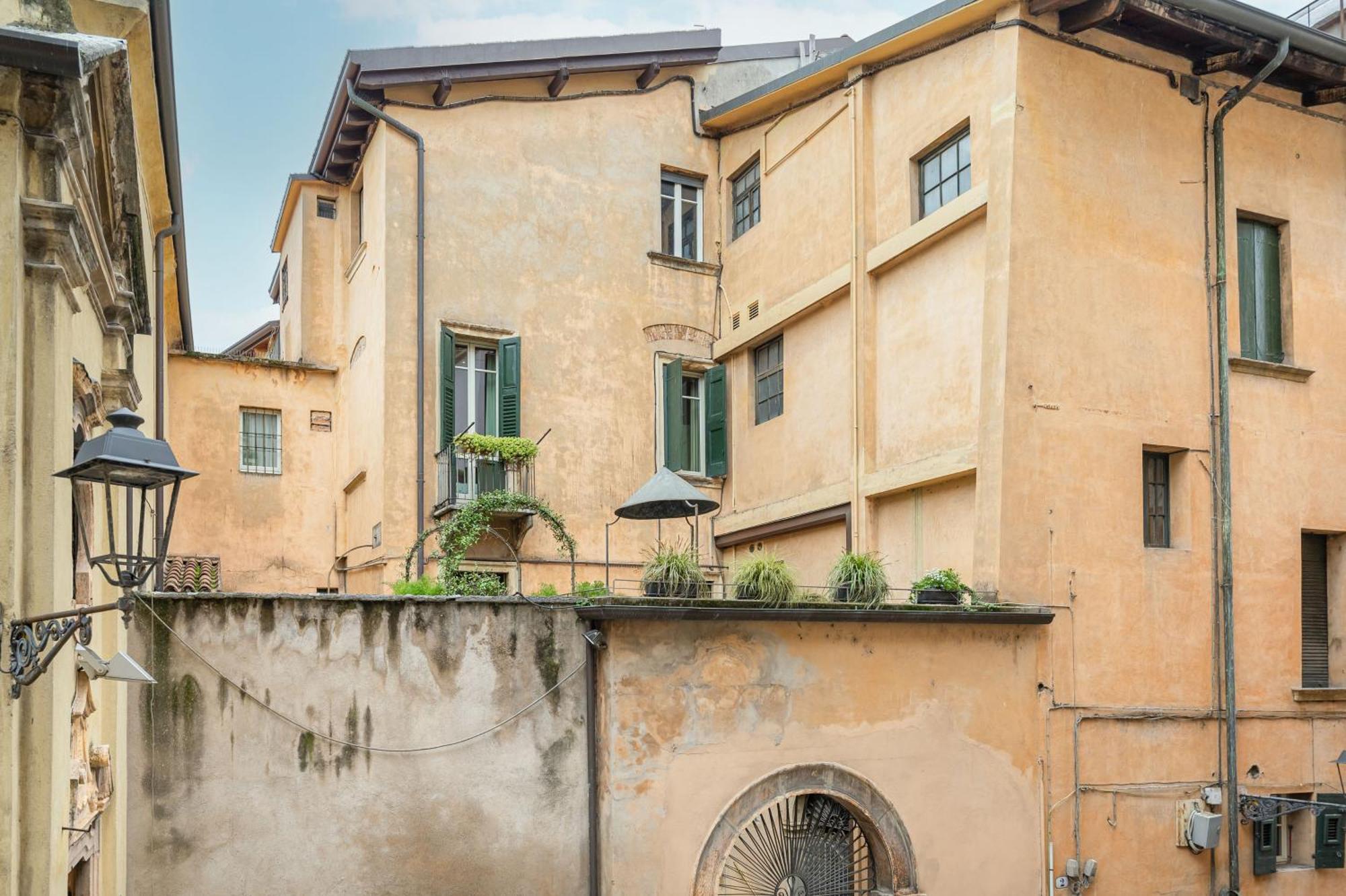 Arena Flat: Verona Centre Екстер'єр фото